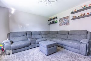 Lounge- click for photo gallery